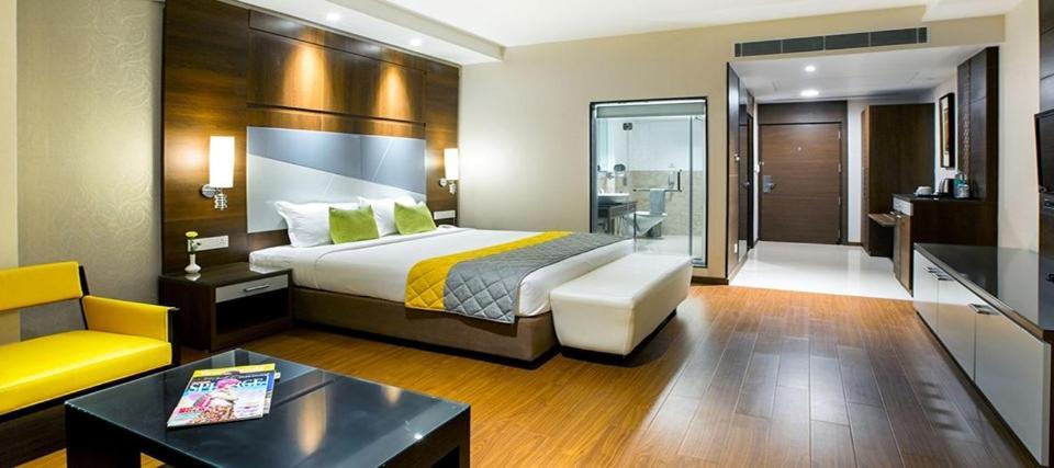 Hotel The The Grand Magrath Bangalore Esterno foto